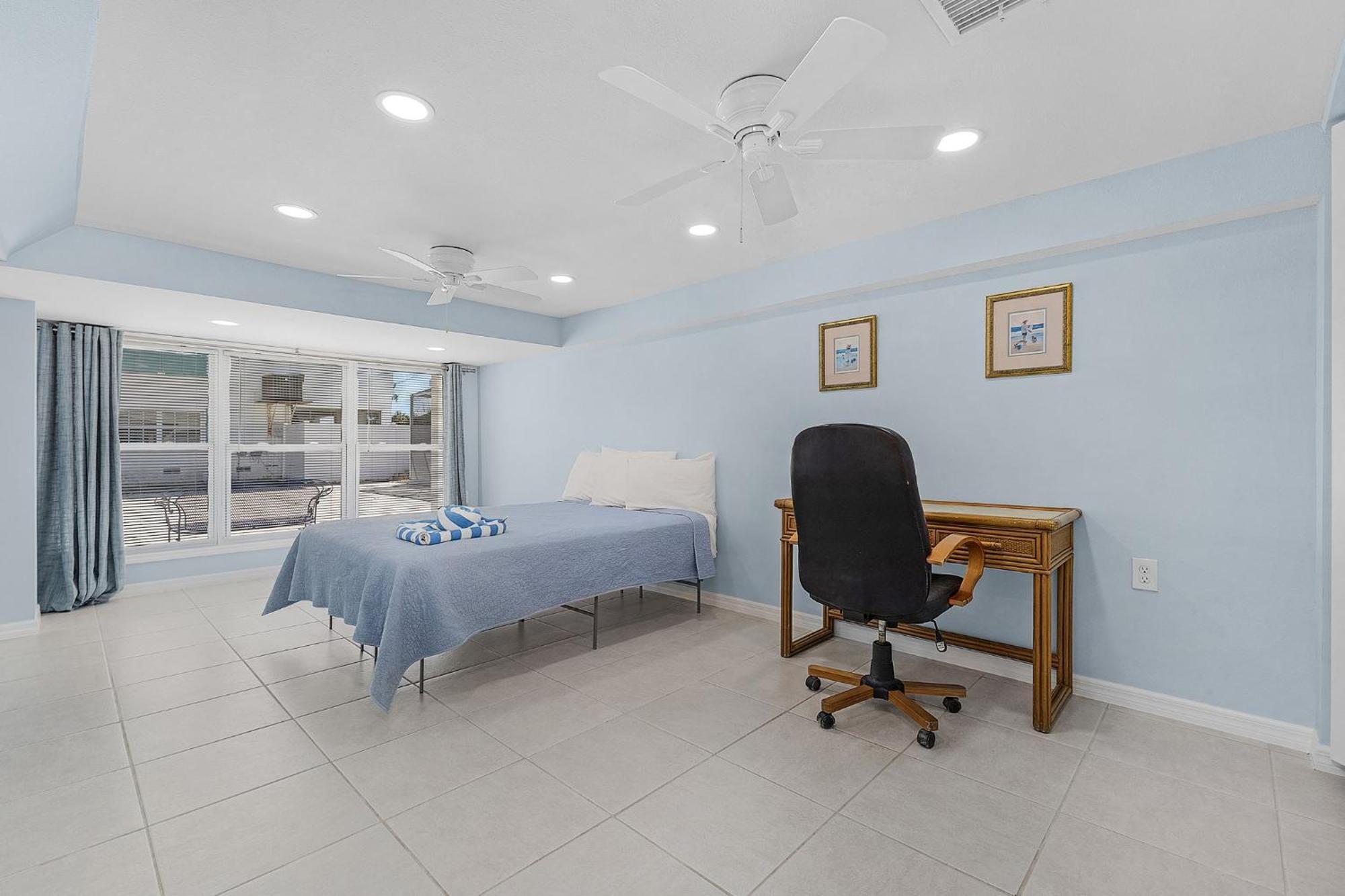 140 Barefoot Bungalow: 4Br/2Ba W/ Heated Pool! Fort Myers Beach Exterior photo